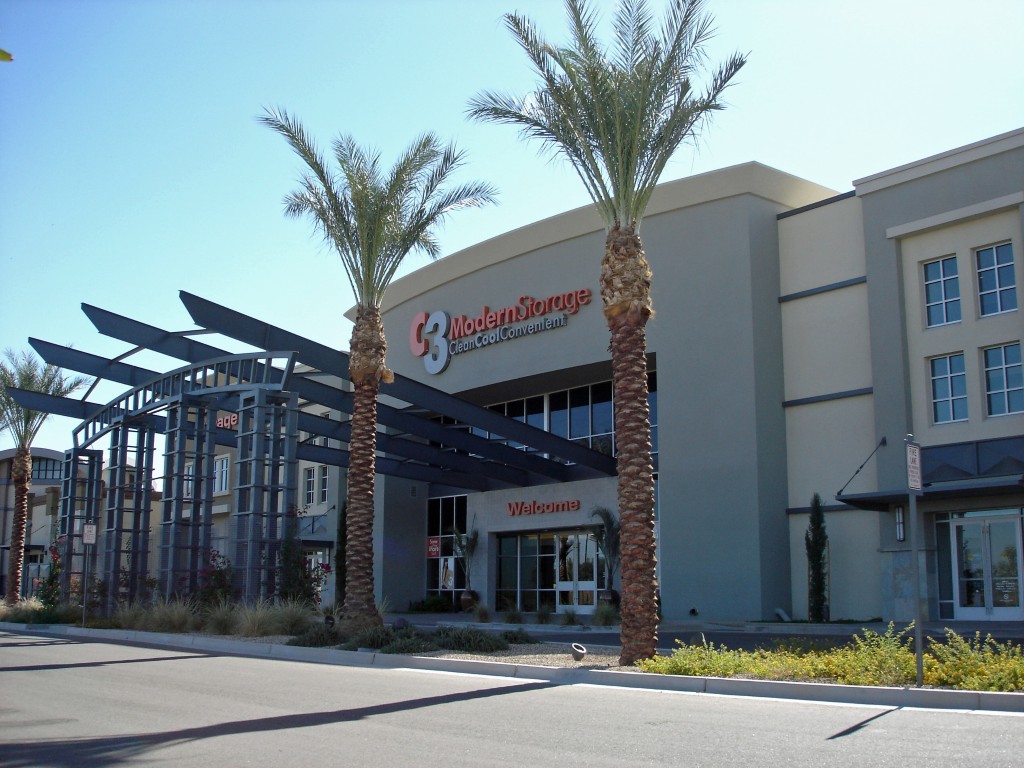 C3 Modern Storage exterior photo