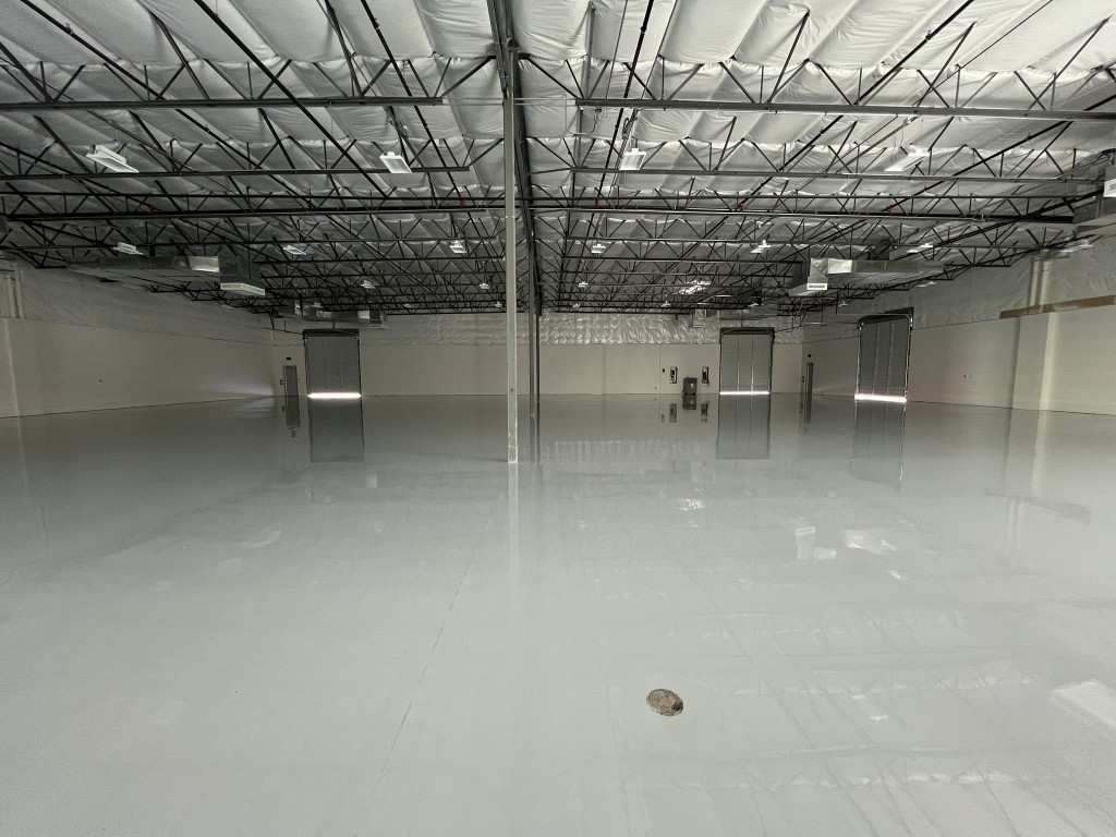 Pecos 17 warehouse interior photo