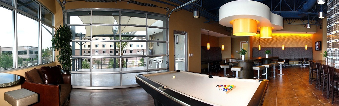 VIVO Building lounge and amenity interior photo